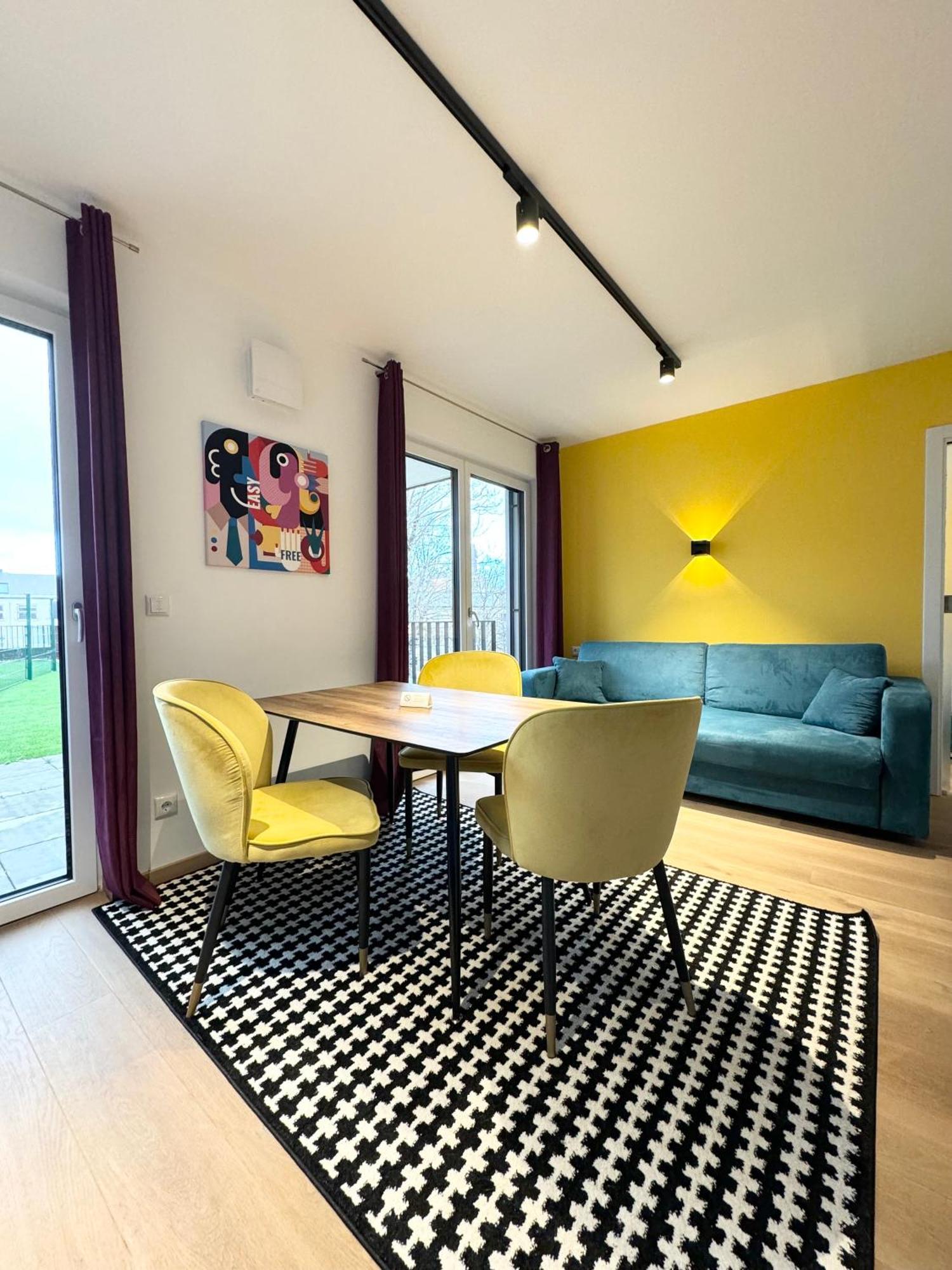 Wohnung Mit Terrasse + Parkplatz Vienna Exterior photo